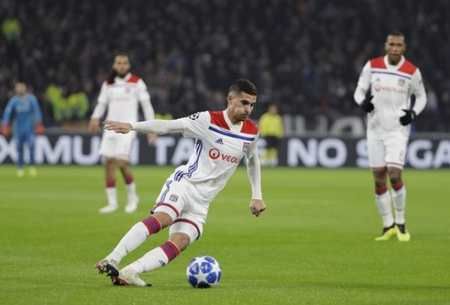 亞裡表達了 亞裡表達了