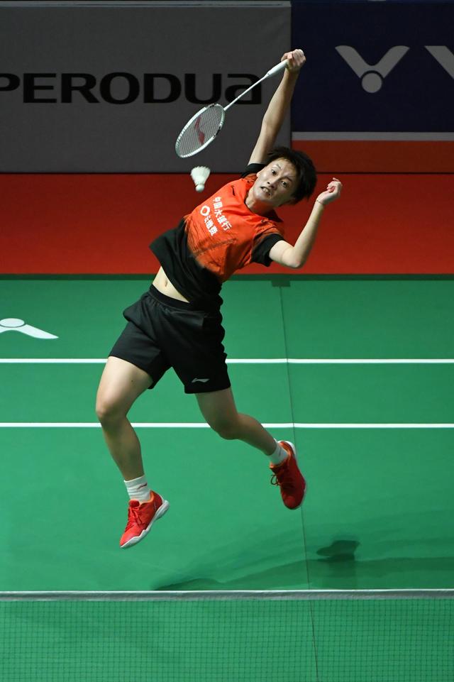 球迷们的热 球迷们的热